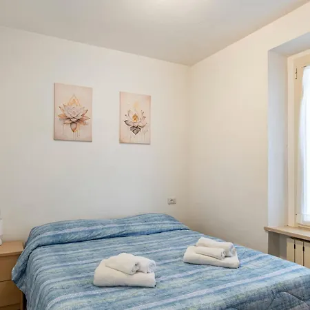 Guest Host - Il Loto Lejlighed *