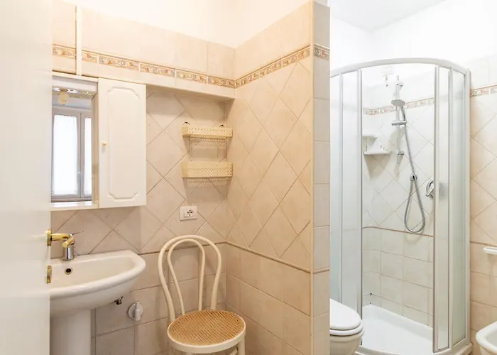 Guest Host - Il Loto Lejlighed *